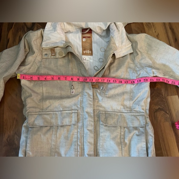 Women's Premium Ski Jacket with Faux Fur Trim - Picture 5 of 8